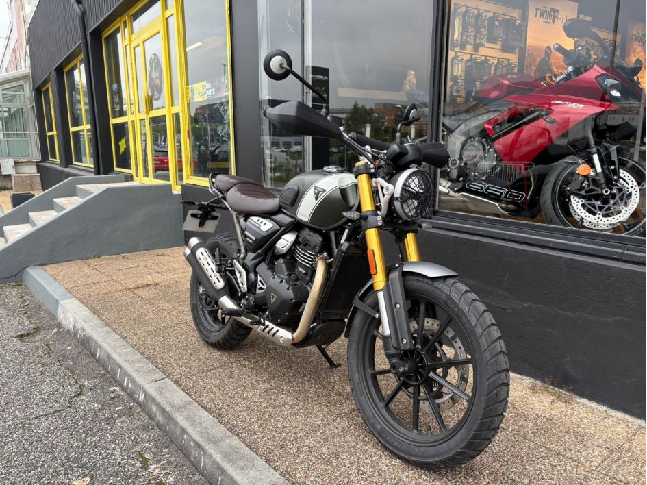 TRIUMPH Scrambler 400 X