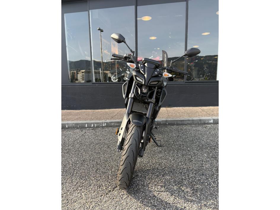 YAMAHA MT-125 ABS