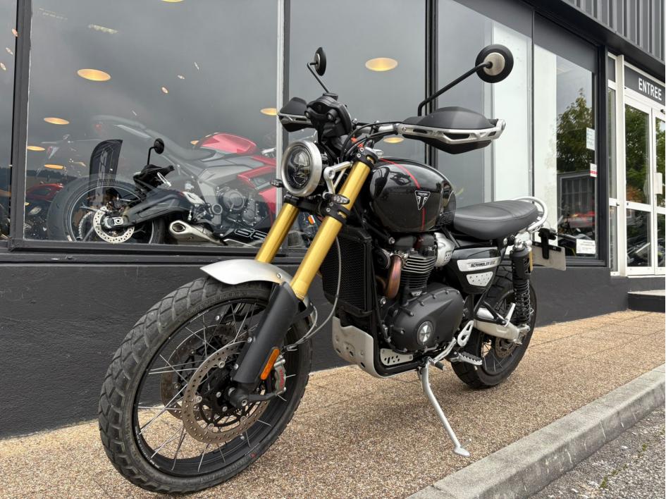 TRIUMPH SCRAMBLER 1200 XE