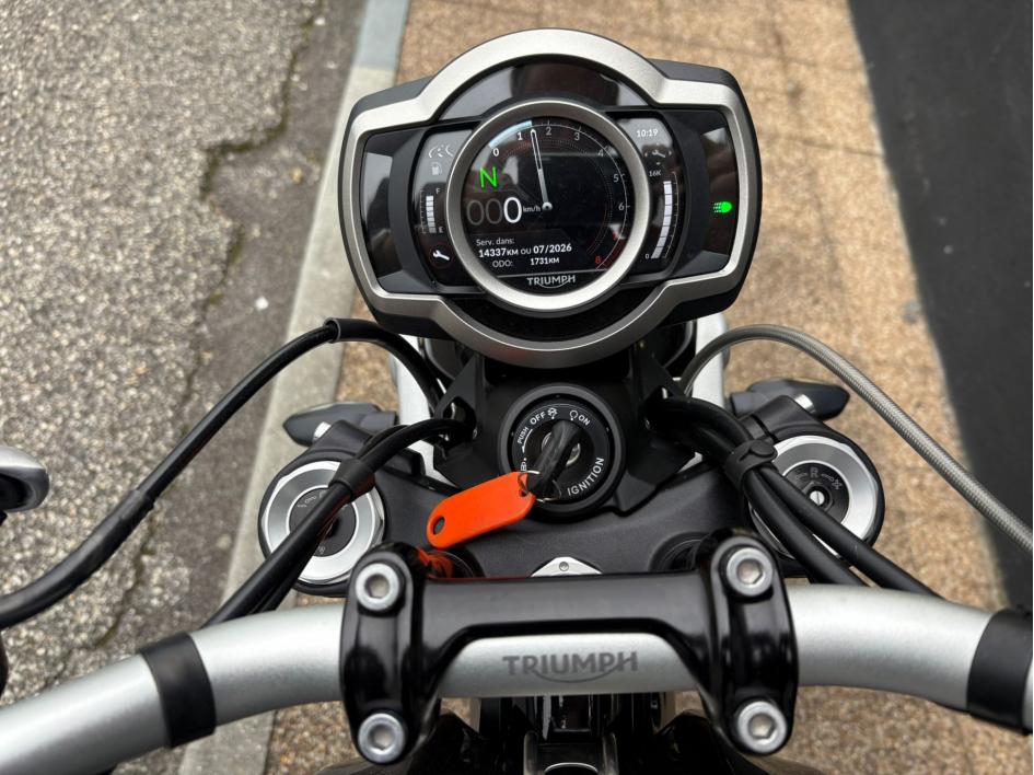 TRIUMPH SCRAMBLER 1200 XE