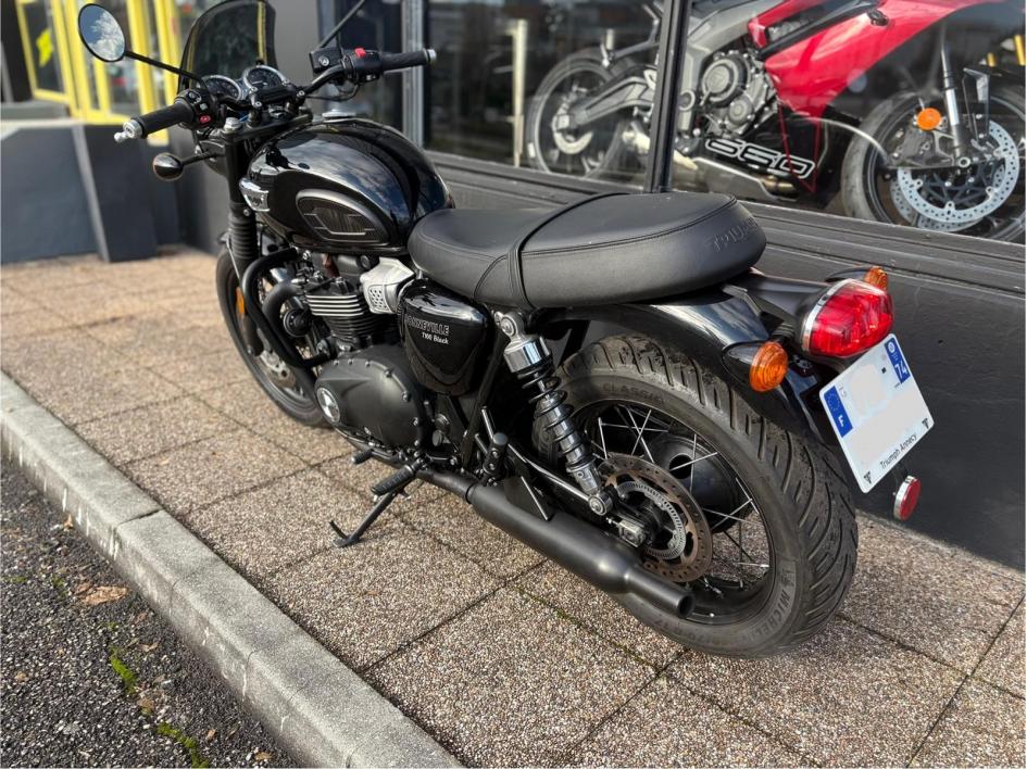 TRIUMPH Bonneville T100 A2