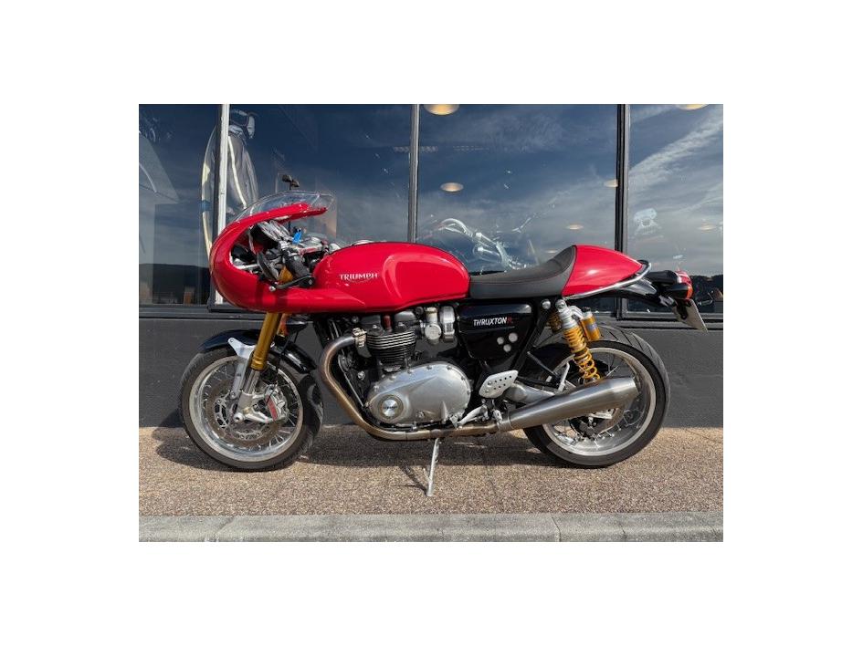 TRIUMPH THRUXTON 1200 R