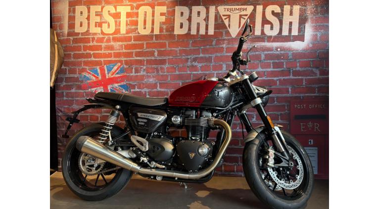 TRIUMPH SPEED TWIN 1200
